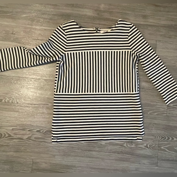 Madewell striped 3/4 sleeve top with zipper back and split seams XS - Picture 11 of 12